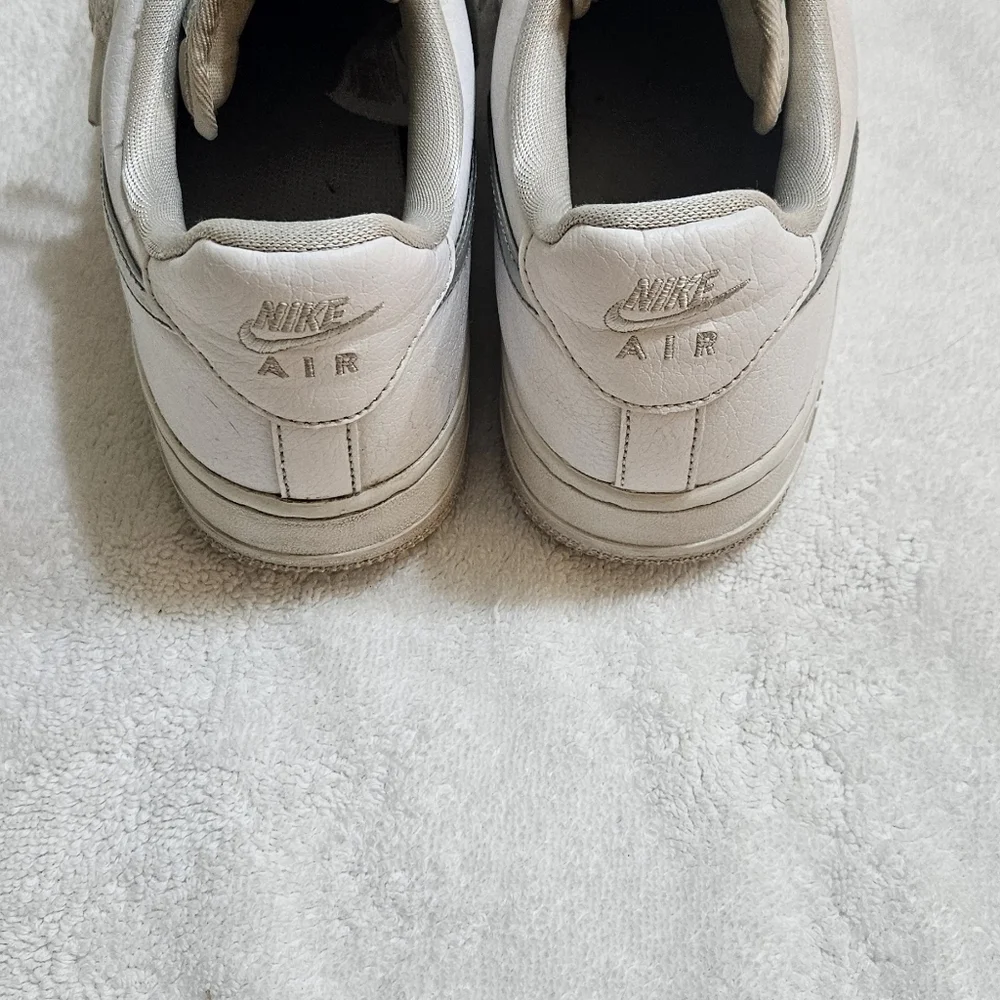 Nike Air Force 1s White W/ Silver Swoosh Women’s Size 6.5 CW5596-100